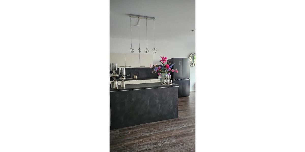 Erdgeschoßwohnung Nettetal - 3 Zimmer, 92 m&sup2;, 1.196&euro; | Angebot:26538161