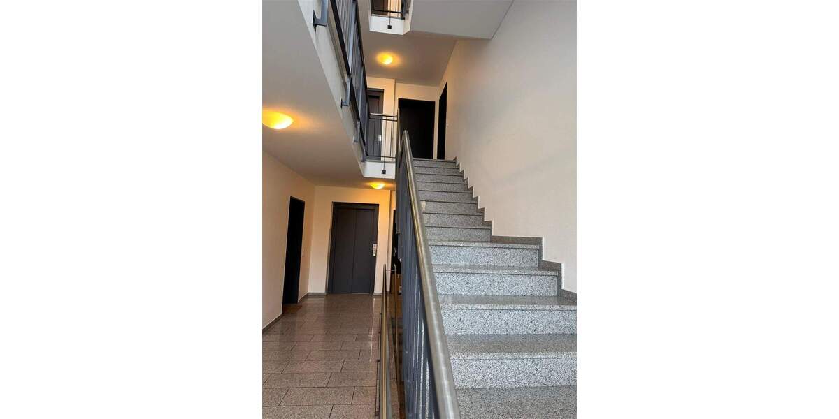 Etagenwohnung Düsseldorf Bilk - 2 Zimmer, 67 m&sup2;, 550.000&euro; | Angebot:25682663