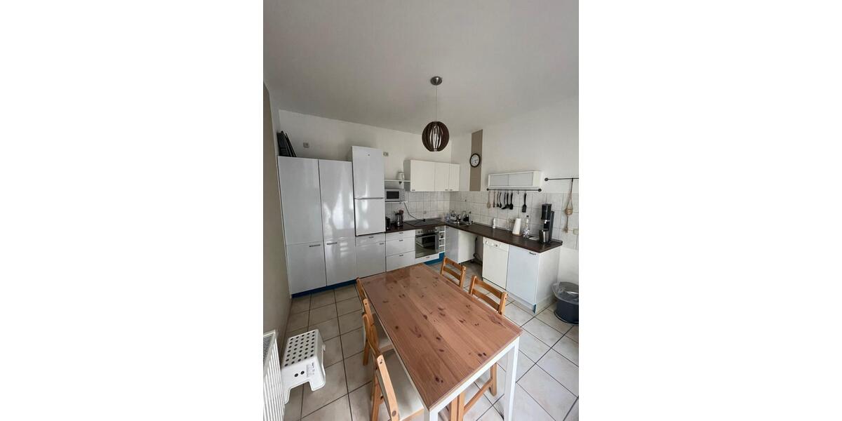 Etagenwohnung Essen Stadtkern - 2 Zimmer, 49 m&sup2;, 460&euro; | Angebot:25960324