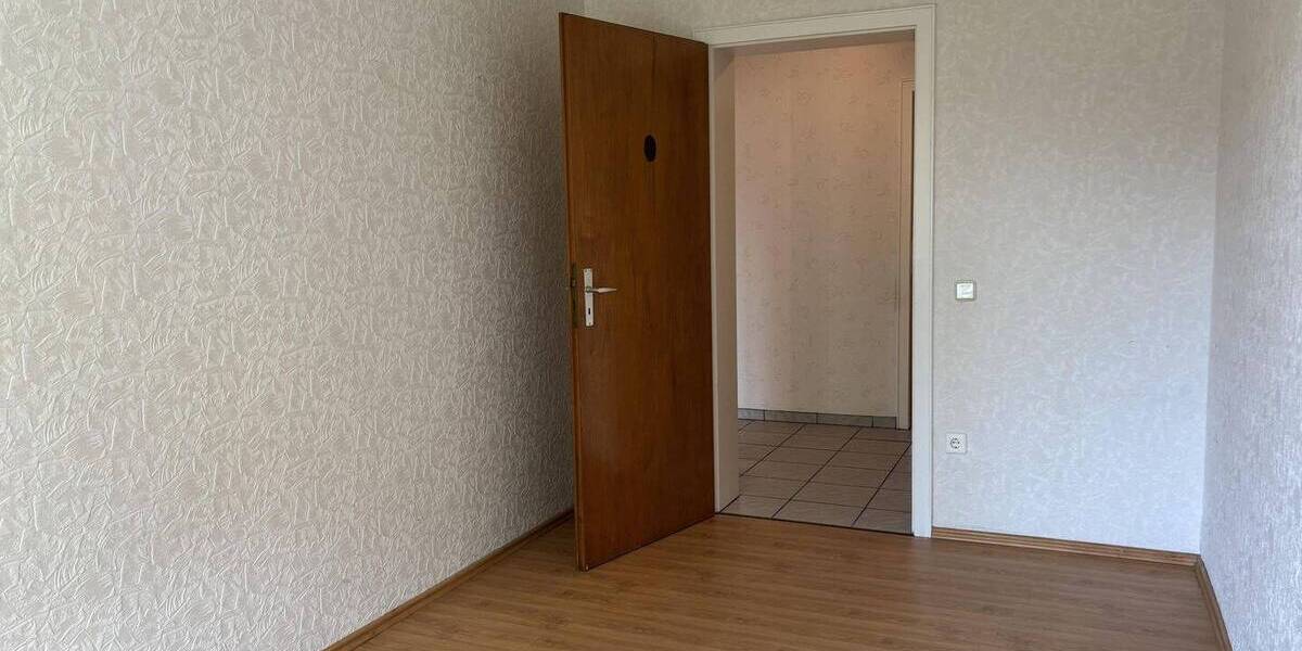 Etagenwohnung Duisburg Hochheide - 3 Zimmer, 76 m&sup2;, 159.000&euro; | Angebot:26391465