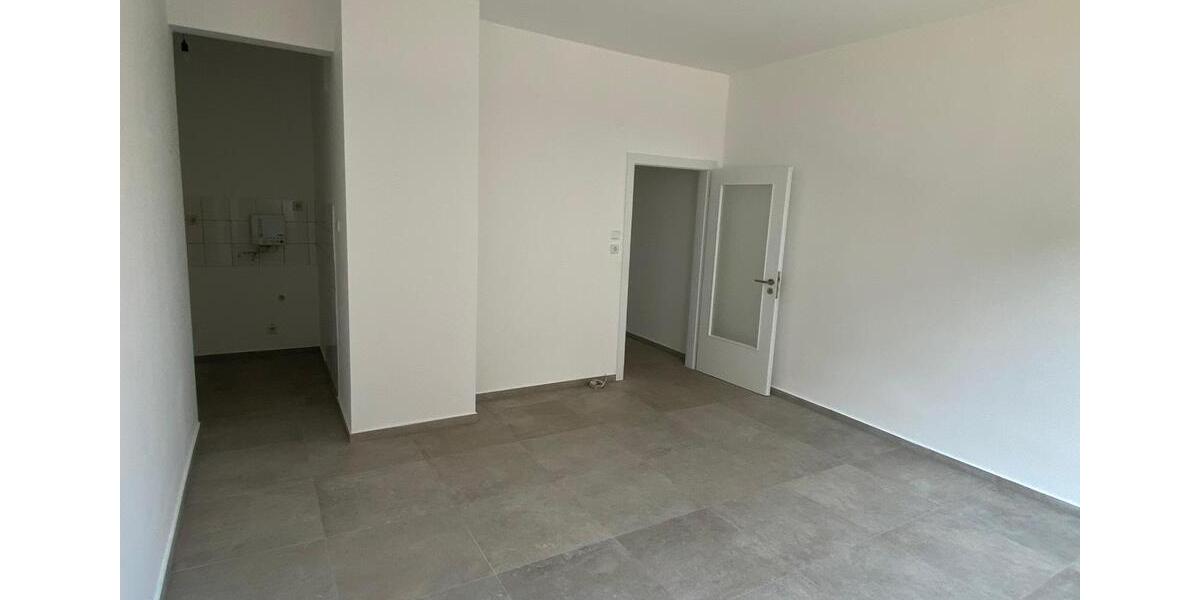 Etagenwohnung Düsseldorf Pempelfort - 1 Zimmer, 30 m&sup2;, 550&euro; | Angebot:25856205