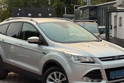 Ford Kuga 48.000 km 14.490 &euro; Oberhausen 46049