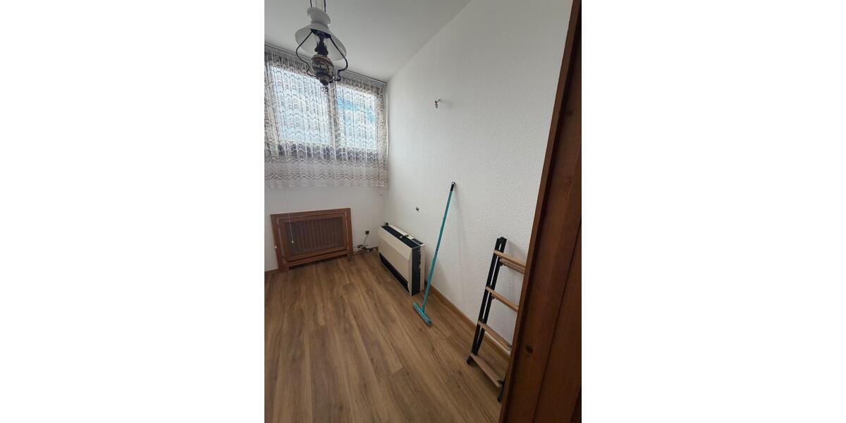 Etagenwohnung Neuss - 1 Zimmer, 42 m&sup2;, 700&euro; | Angebot:26611648