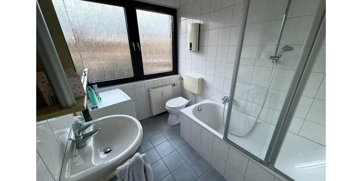 Etagenwohnung Duisburg Walsum - 3 Zimmer, 67 m&sup2;, 535&euro; | Angebot:25766907