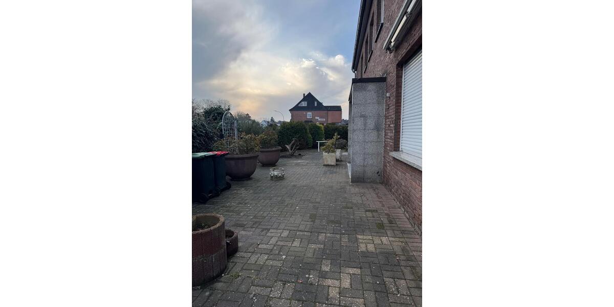 Mehrfamilienhaus, Wohnhaus Kamp-Lintfort Lintfort - 619.000&euro; | Angebot:25102085