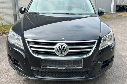 VW Tiguan 282.000 km 2.999 &euro; Duisburg 47239
