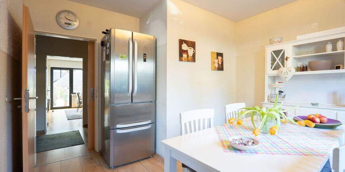 Doppelhaushälfte Krefeld-Linn Linn - 6 Zimmer, 161 m&sup2;, 398.000&euro; | Angebot:25695264