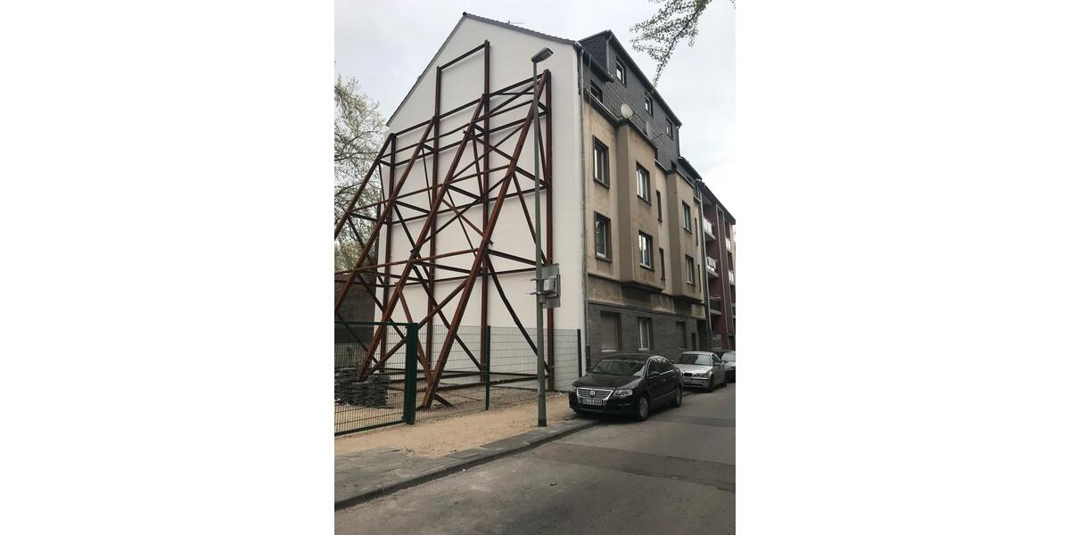 Etagenwohnung Duisburg Hamborn - 3 Zimmer, 98 m&sup2;, 98.000&euro; | Angebot:25858350