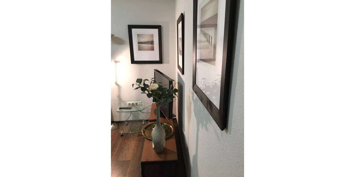 Zimmer Düsseldorf Friedrichstadt - 2 Zimmer, 1.890&euro; | Angebot:24985757