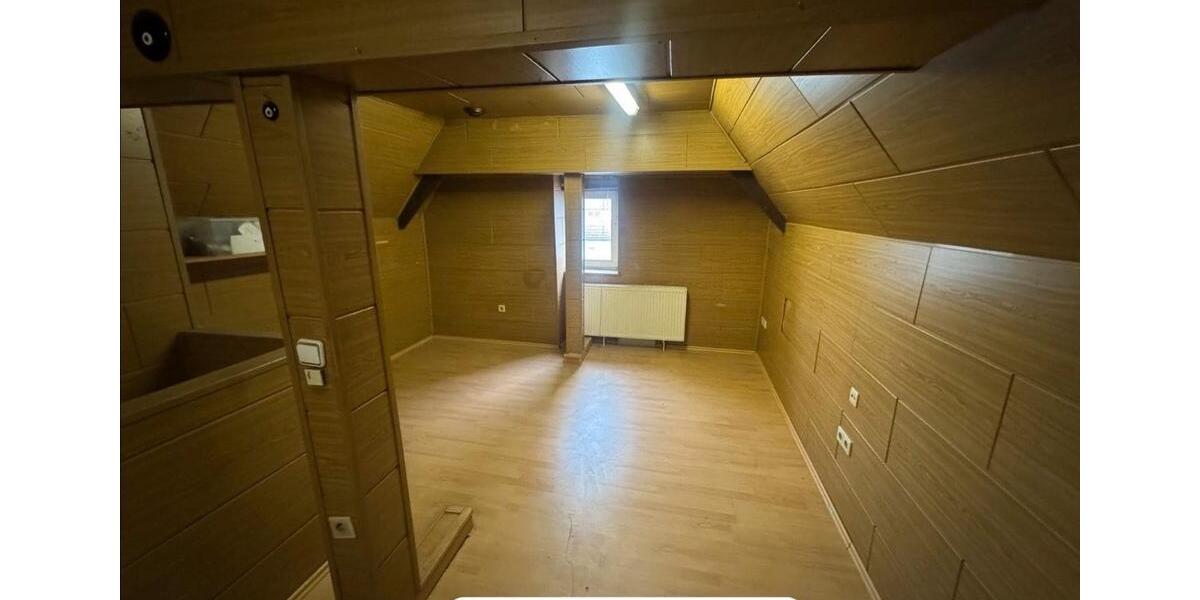 Reihenhaus Duisburg Rheinhausen - 4.5 Zimmer, 128 m&sup2;, 260.000&euro; | Angebot:27231415