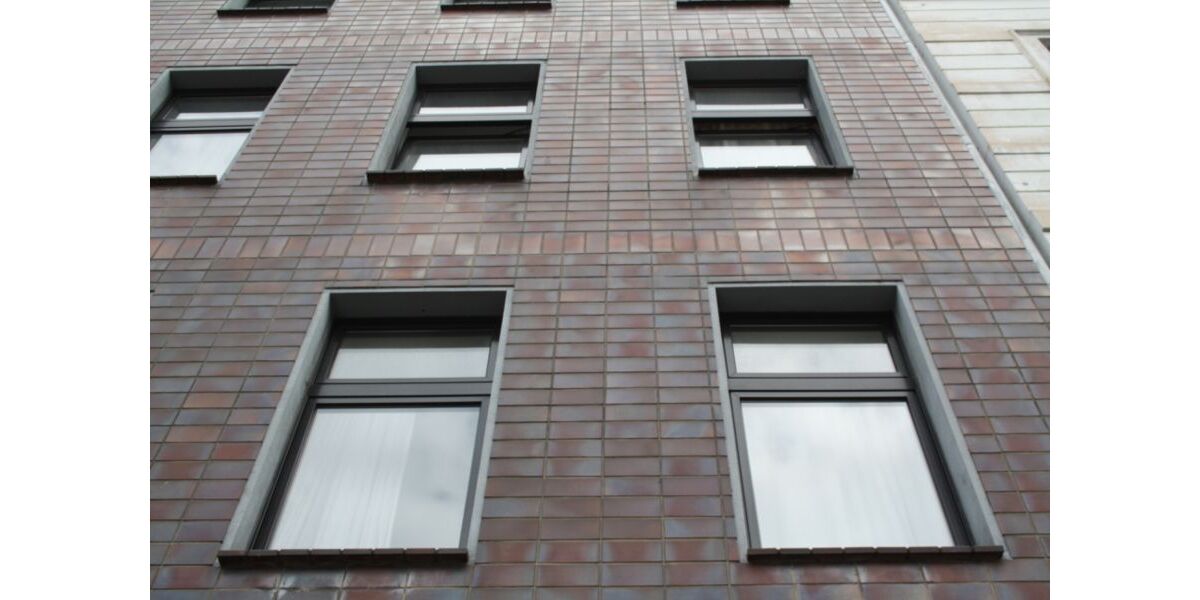 Provisionsfrei* Mehrfamilienhaus mit 277 m² Wohnfläche, komplett renoviert, vollvermietet, provisionsfrei vom Handwerker - Mehrfamilienhaus, Wohnhaus Duisburg Duisburg-Mitte | Angebot:26641250