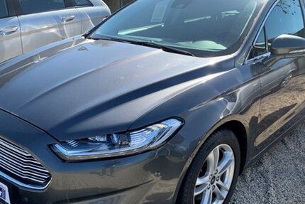 Ford Mondeo 104.225 km 17.900 &euro; Issum/Ortsteil Oermten 47661