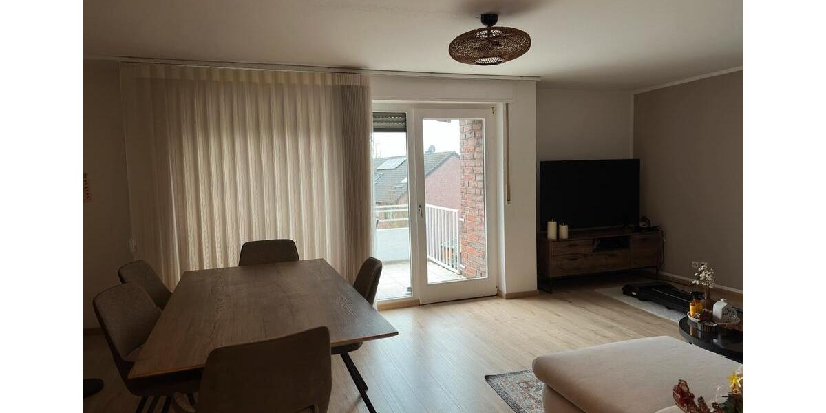 Etagenwohnung Duisburg Rheinhausen - 4 Zimmer, 102 m&sup2;, 297.500&euro; | Angebot:25943162