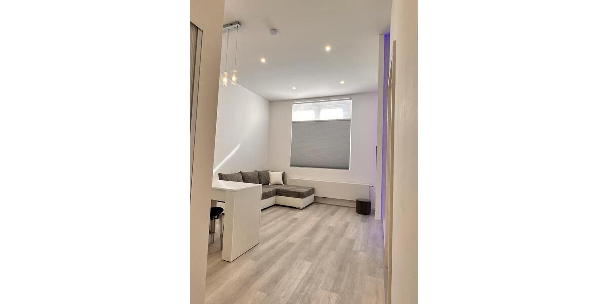Etagenwohnung Düsseldorf Oberbilk - 2 Zimmer, 36 m&sup2;, 820&euro; | Angebot:26614532