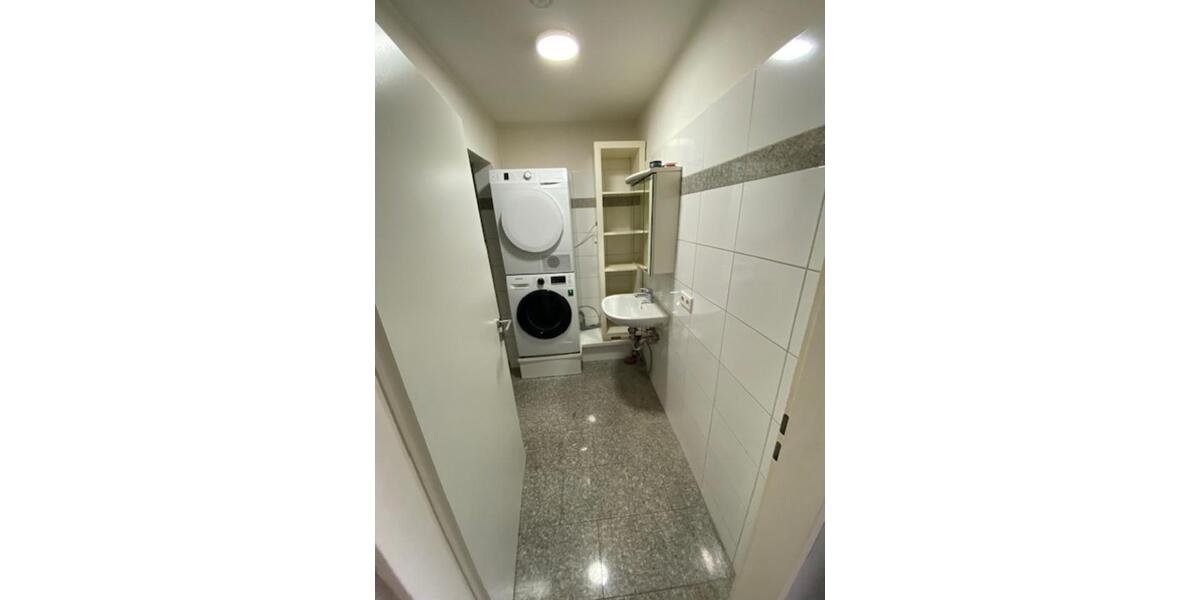 Etagenwohnung Krefeld - 3 Zimmer, 93 m&sup2;, 730&euro; | Angebot:25545658