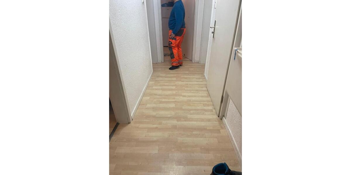 Erdgeschoßwohnung Essen Stadtbezirk VI - 3 Zimmer, 63 m&sup2;, 664&euro; | Angebot:26372722