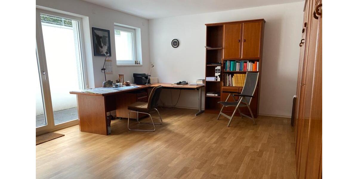 Maisonettenwohnung Düsseldorf Stadtbezirk 7 - 3 Zimmer, 95 m&sup2;, 2.200&euro; | Angebot:25791806