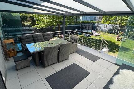 Wohnung Duisburg Duisburg-Mitte - 3 Zimmer, 88 m&sup2;, 1.700&euro; | Angebot:26617709