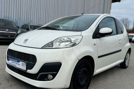 Peugeot 107 140.000 km 2.950 &euro; Essen 45356