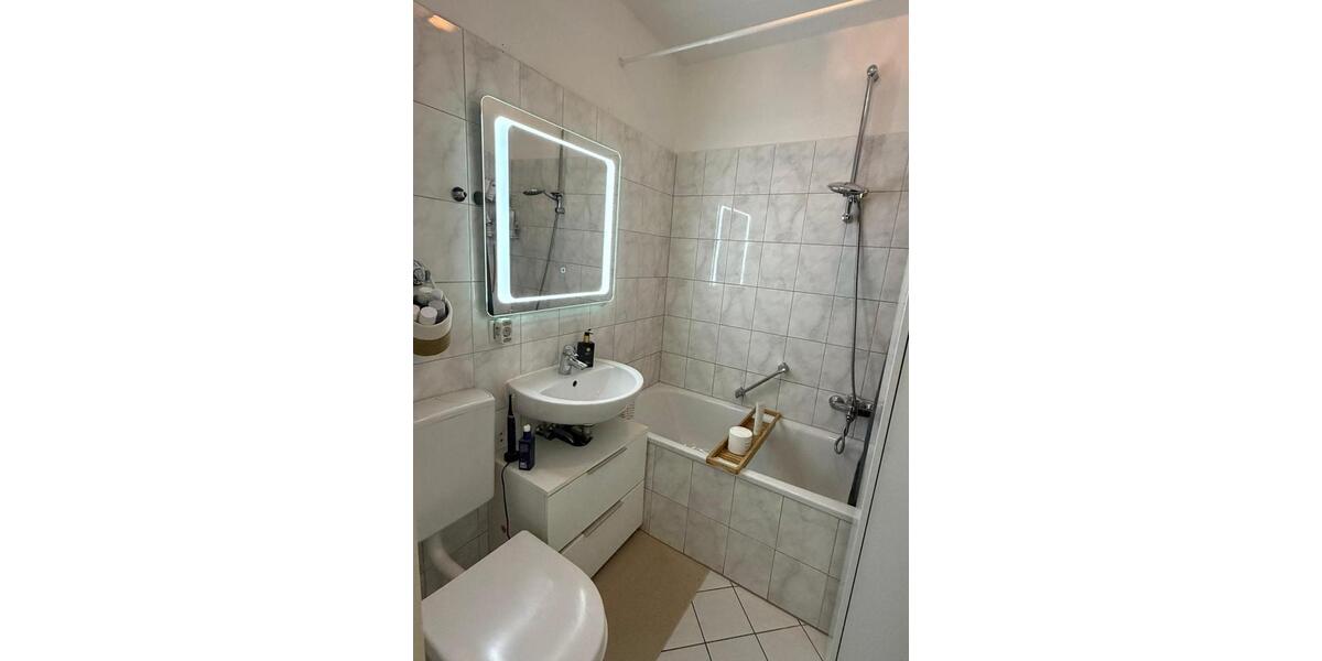 Etagenwohnung Essen Stadtbezirk IV - 3 Zimmer, 73 m&sup2;, 860&euro; | Angebot:26021459