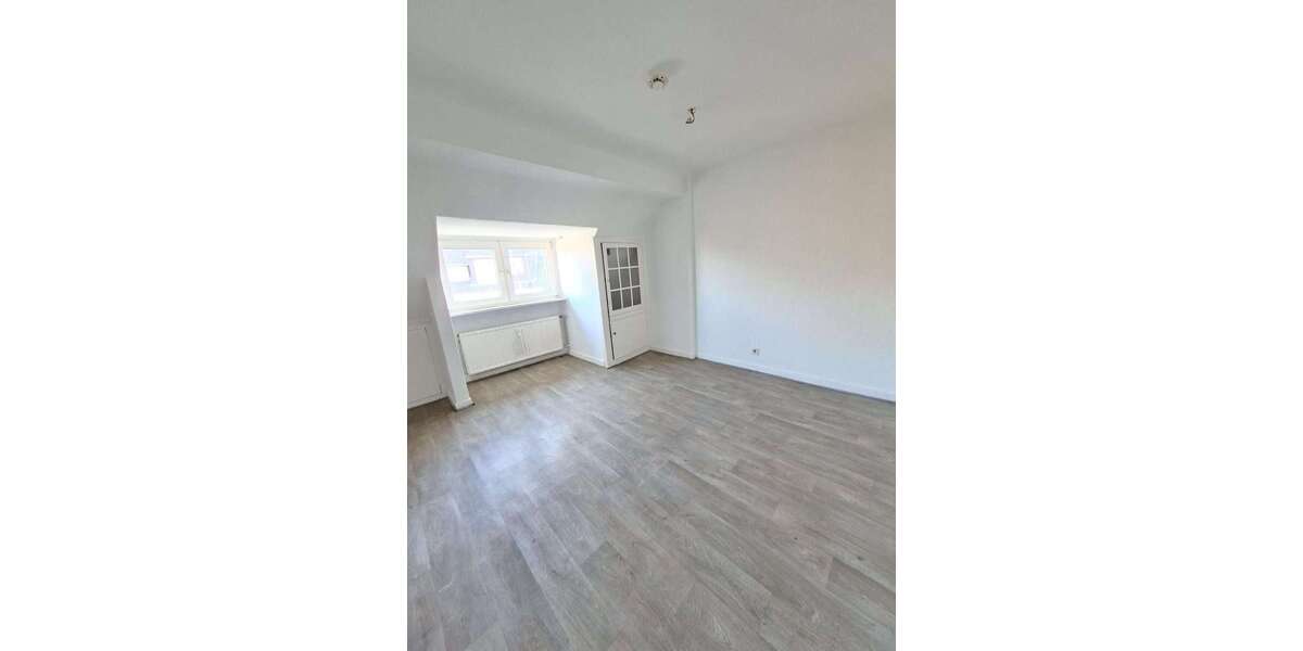 Etagenwohnung Mülheim an der Ruhr Broich - 1 Zimmer, 30 m&sup2;, 300&euro; | Angebot:25265751