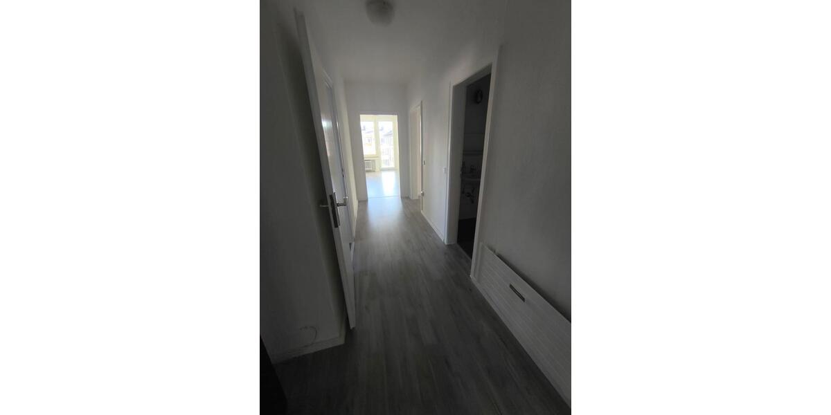 Etagenwohnung Wesel - 3 Zimmer, 84 m&sup2;, 820&euro; | Angebot:25961257