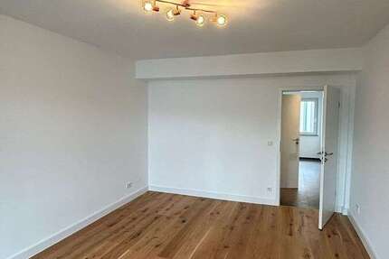 Wohnung Düsseldorf Bilk - 1 Zimmer, 33 m&sup2;, 165.900&euro; | Angebot:26756977