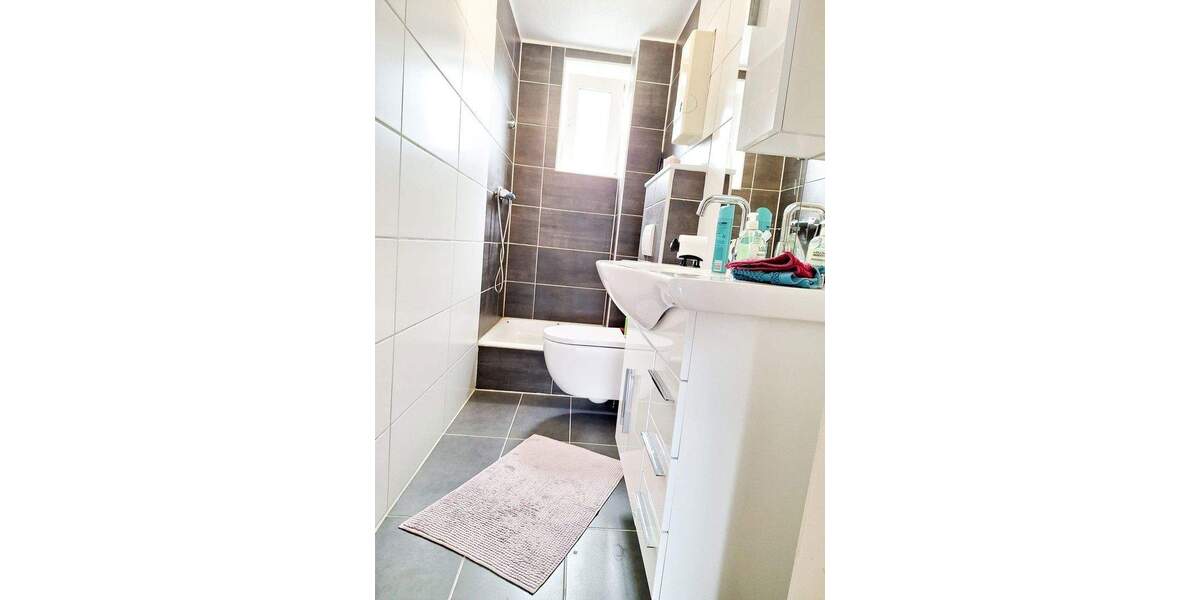 Mehrfamilienhaus, Wohnhaus Krefeld Linn - 8 Zimmer, 204 m&sup2;, 570.000&euro; | Angebot:25755263