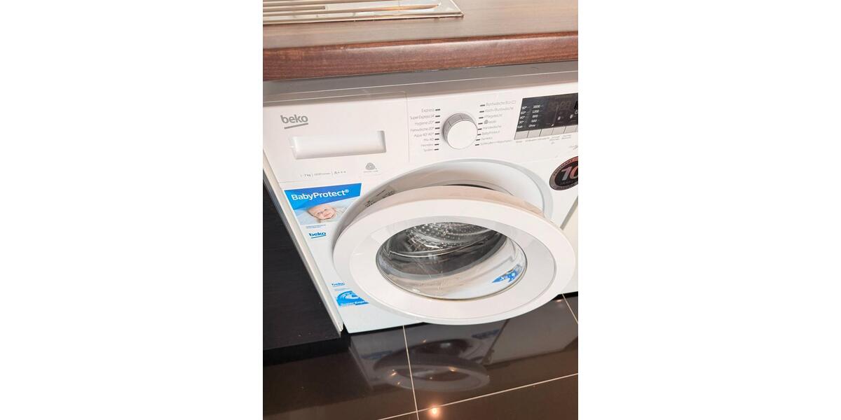 Etagenwohnung Düsseldorf Stadtbezirk 2 - 1 Zimmer, 31 m&sup2;, 559&euro; | Angebot:26704982
