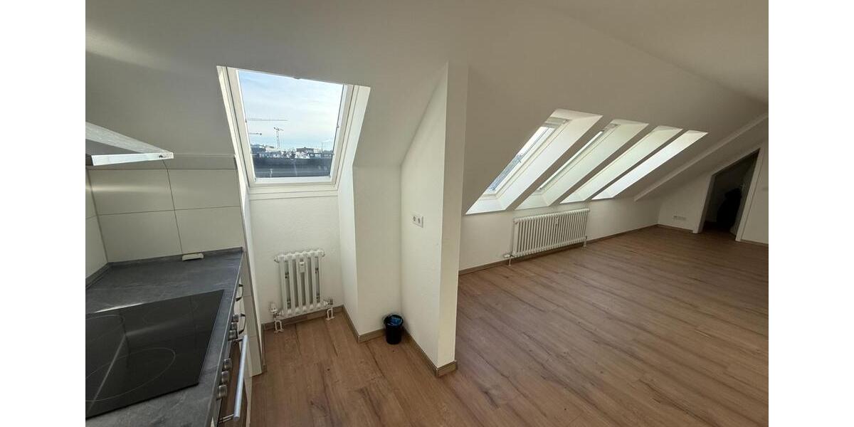 Dachgeschoßwohnung Dinslaken - 1 Zimmer, 56 m&sup2;, 129.000&euro; | Angebot:26021691