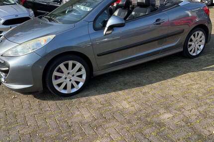 Peugeot 207 124.000 km 3.990 &euro; Krefeld 47805