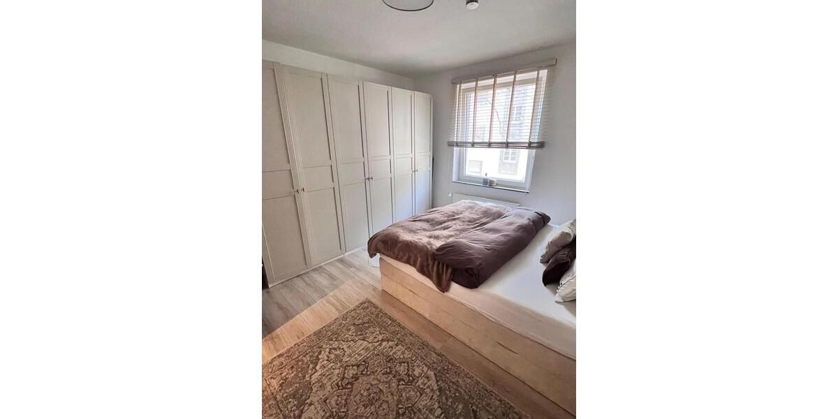 Etagenwohnung Essen Huttrop - 2.5 Zimmer, 75 m&sup2;, 800&euro; | Angebot:25931901