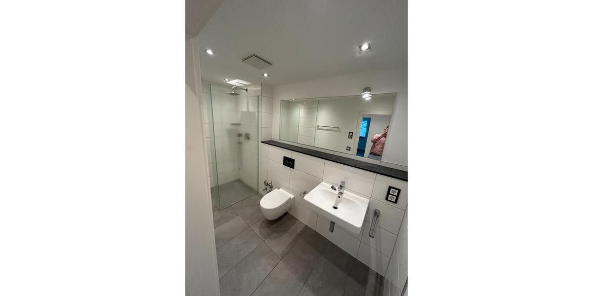 Erdgeschoßwohnung Düsseldorf Stadtbezirk 3 - 1 Zimmer, 32 m&sup2;, 850&euro; | Angebot:26644915