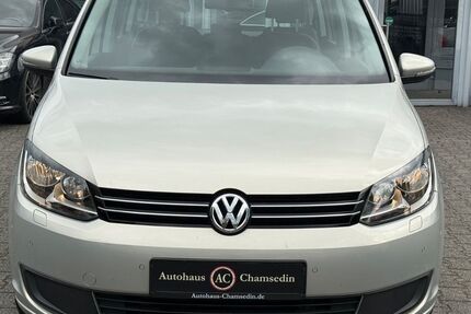 VW Touran 80.745 km 8.999 &euro; Viersen 41748