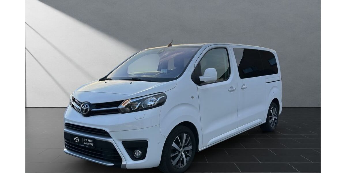 Toyota Proace (Verso) 95.480 km 29.790 &euro; Wesel 46485