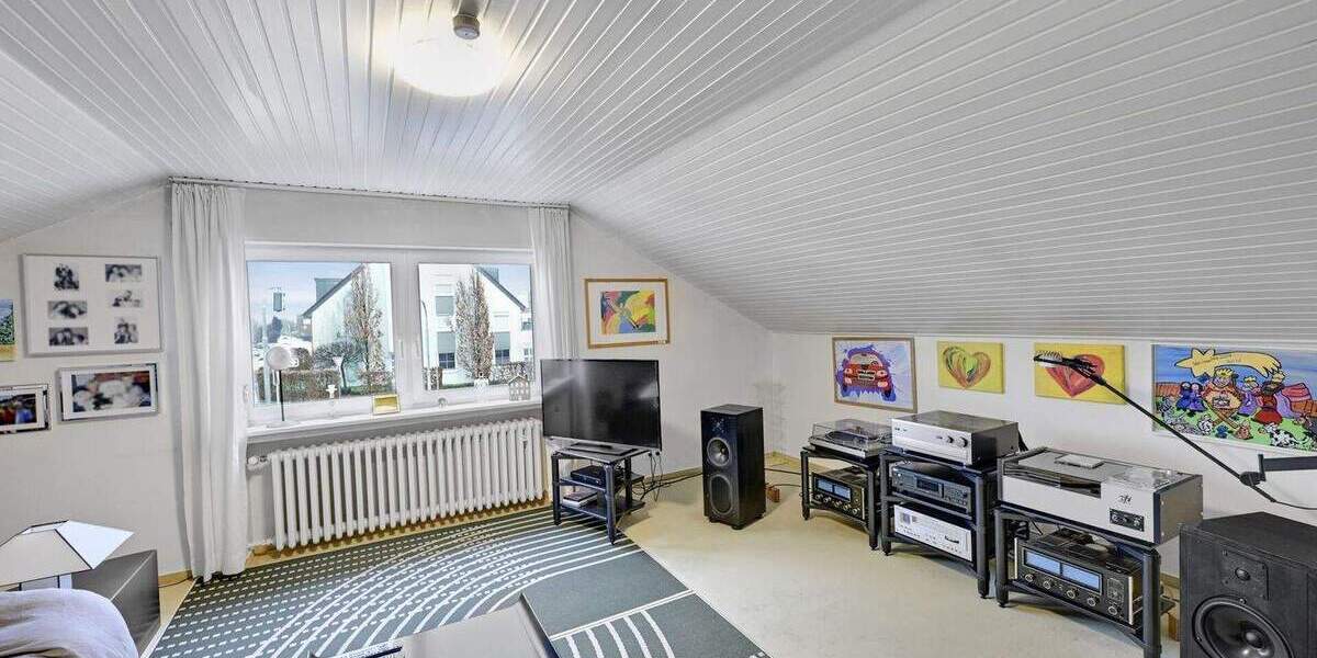 Einfamilienhaus Kaarst Vorst - 8 Zimmer, 272 m&sup2;, 849.000&euro; | Angebot:25694672
