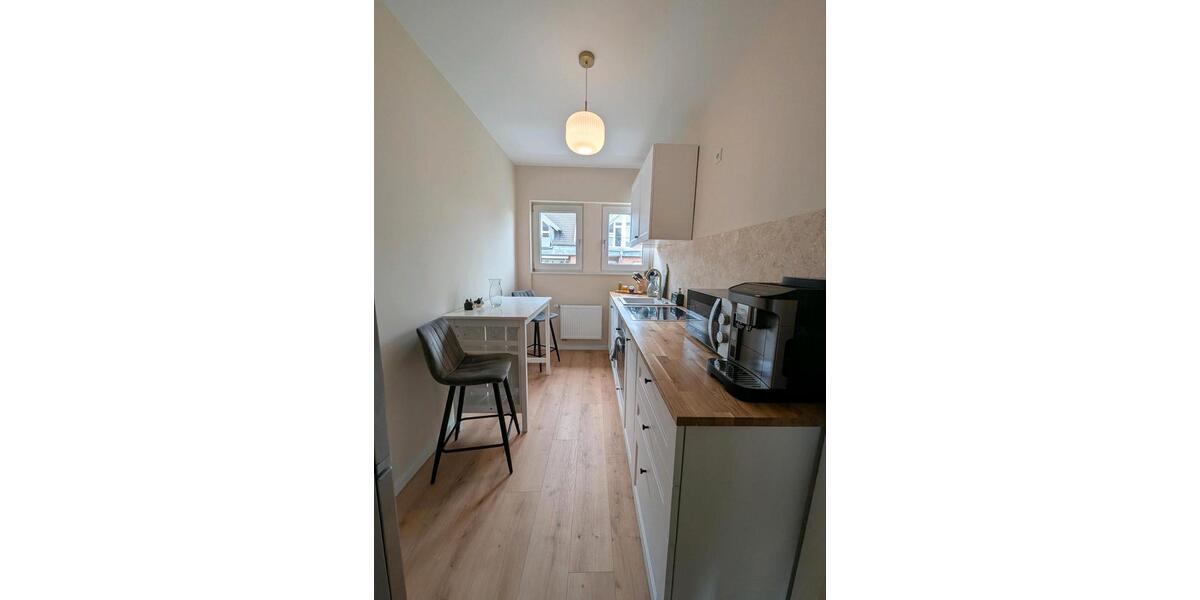 Etagenwohnung Düsseldorf Stadtbezirk 3 - 3 Zimmer, 68 m&sup2;, 1.950&euro; | Angebot:25657875