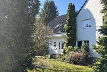 Haus Essen Stadtbezirk IX - 5 Zimmer, 198 m&sup2;, 750.000&euro; | Angebot:24878870