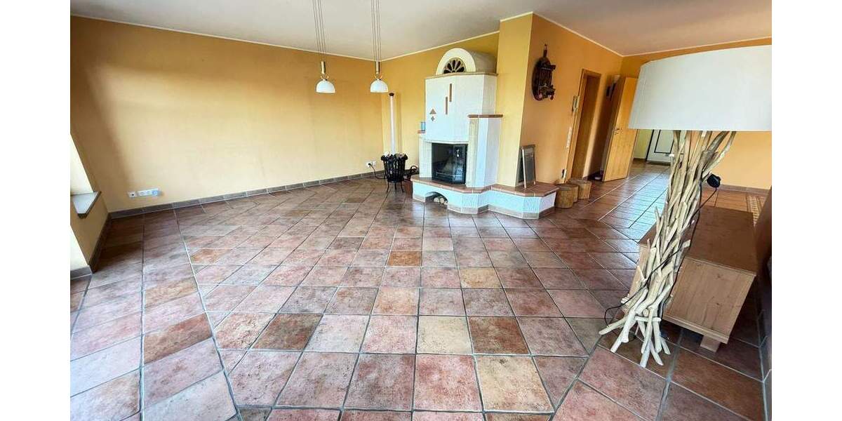 Einfamilienhaus Geldern - 7 Zimmer, 180 m&sup2;, 569.000&euro; | Angebot:25695653