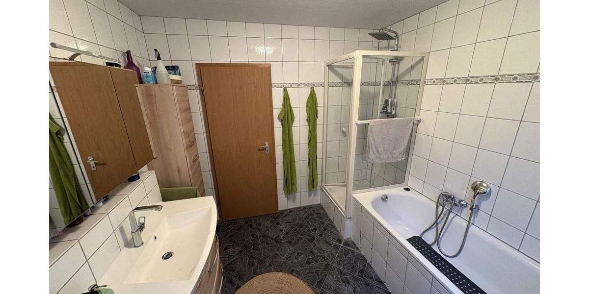 Doppelhaushälfte Alpen - 8 Zimmer, 222 m&sup2;, 579.000&euro; | Angebot:25805642