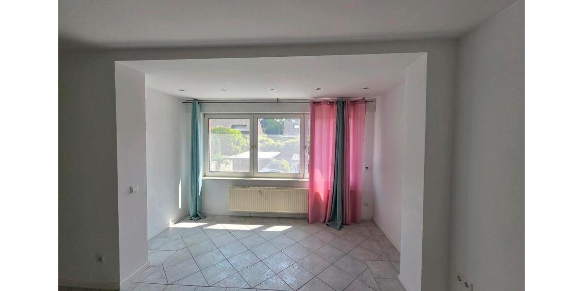 Etagenwohnung Oberhausen Schmachtendorf - 2 Zimmer, 64 m&sup2;, 790&euro; | Angebot:26517430