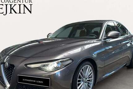 Alfa Romeo Giulia 250.120 km 10.990 &euro; Krefeld 47803