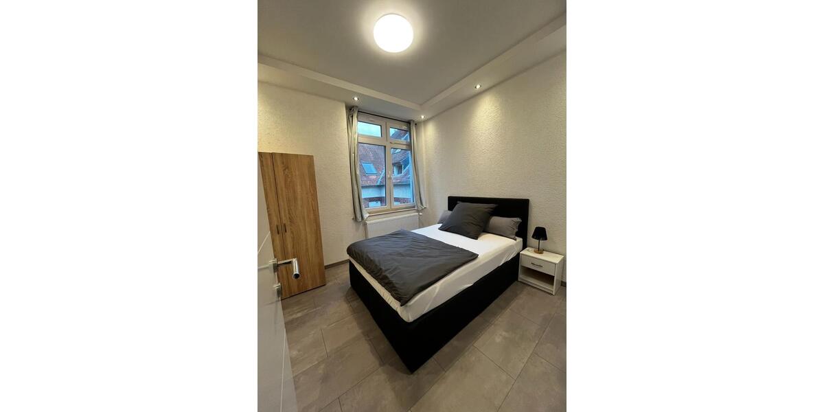 Etagenwohnung Krefeld - 2 Zimmer, 55 m&sup2;, 810&euro; | Angebot:25853028