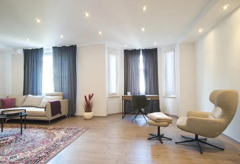 Etagenwohnung Essen Stadtbezirk II - 3 Zimmer, 90 m&sup2;, 1.620&euro; | Angebot:25138313