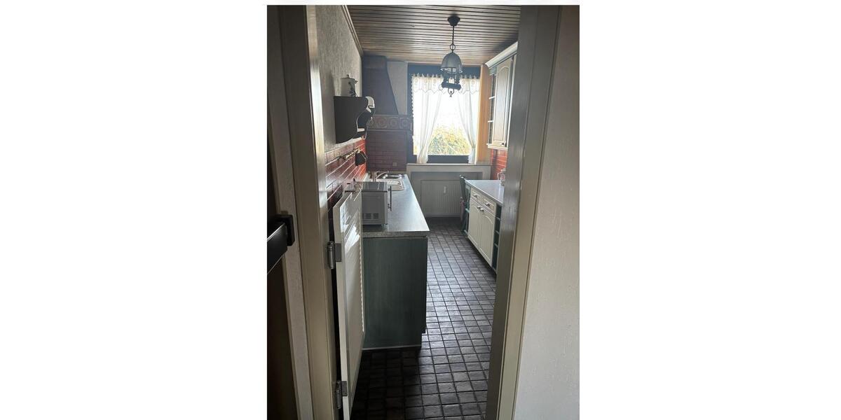 Etagenwohnung Duisburg Essenberg - 3 Zimmer, 83 m&sup2;, 712&euro; | Angebot:26593621