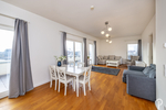 Wohnen in hochwertigem Ambiente mit internationalem Flair. Möblierte 2 Zimmer-Dachterrassen-Wohnung - Einfamilienhaus Düsseldorf Heerdt | Angebot:26645368