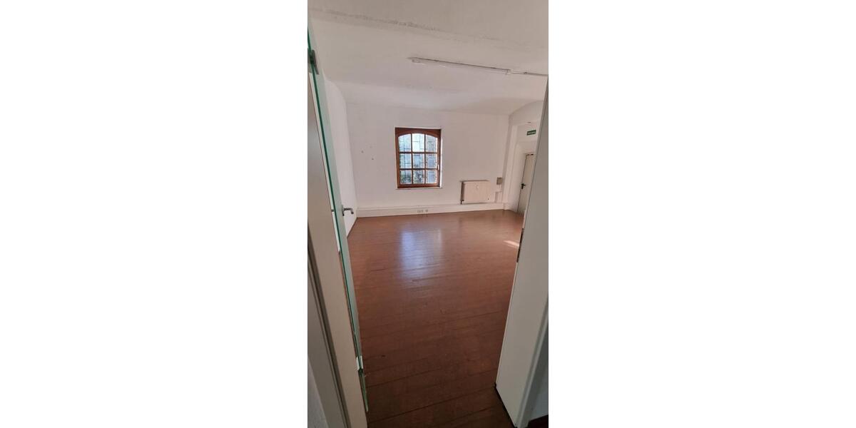 Gewerbeobjekt Krefeld Benrad - 1.210&euro; | Angebot:26147294
