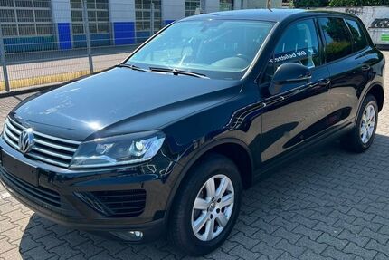 VW Touareg 242.321 km 11.500 &euro; Kamp-Lintfort 47475