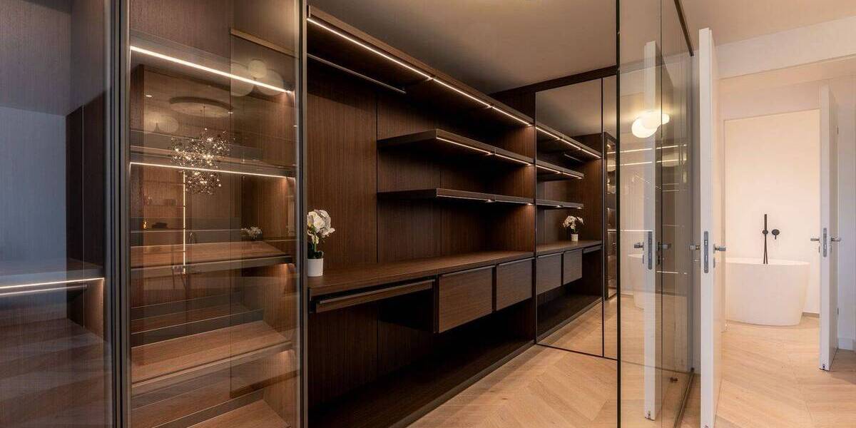 Etagenwohnung Düsseldorf Wittlaer - 3 Zimmer, 135 m&sup2;, 1.099.000&euro; | Angebot:25695557