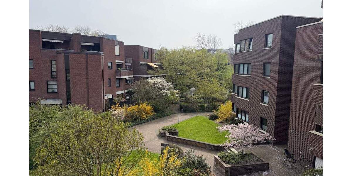 Etagenwohnung Düsseldorf Düsseltal - 2 Zimmer, 74 m&sup2;, 875&euro; | Angebot:25916628